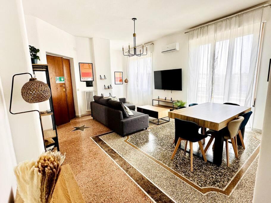 Attico Lussuoso Roma Centro Διαμέρισμα Εξωτερικό φωτογραφία